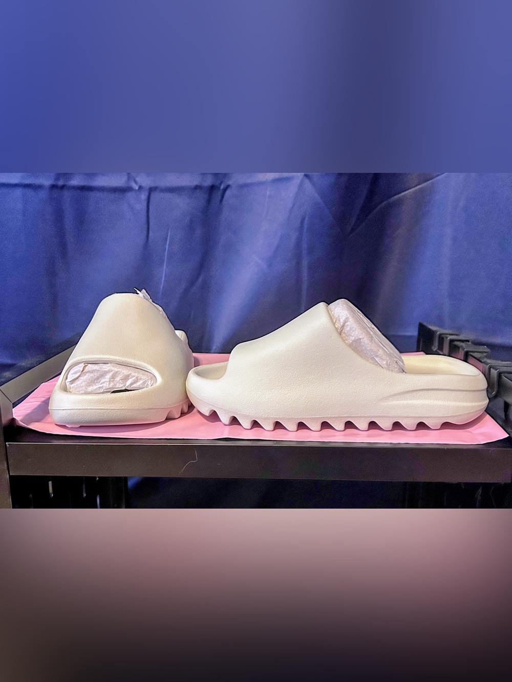 Men’s Size 6 Women’s Size 7 YS 01 Cream Slides